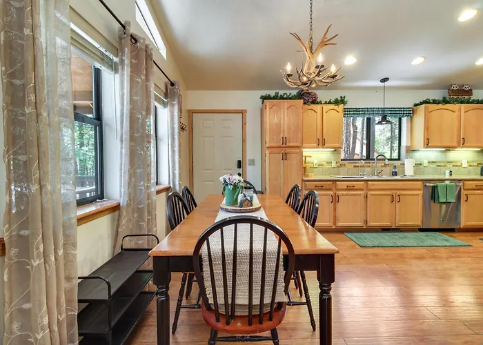 Large Deck & A/c! Serene Family Retreat In Pinetop Indian Pine